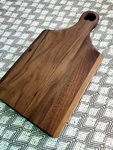 Walnut cutting boards with handle